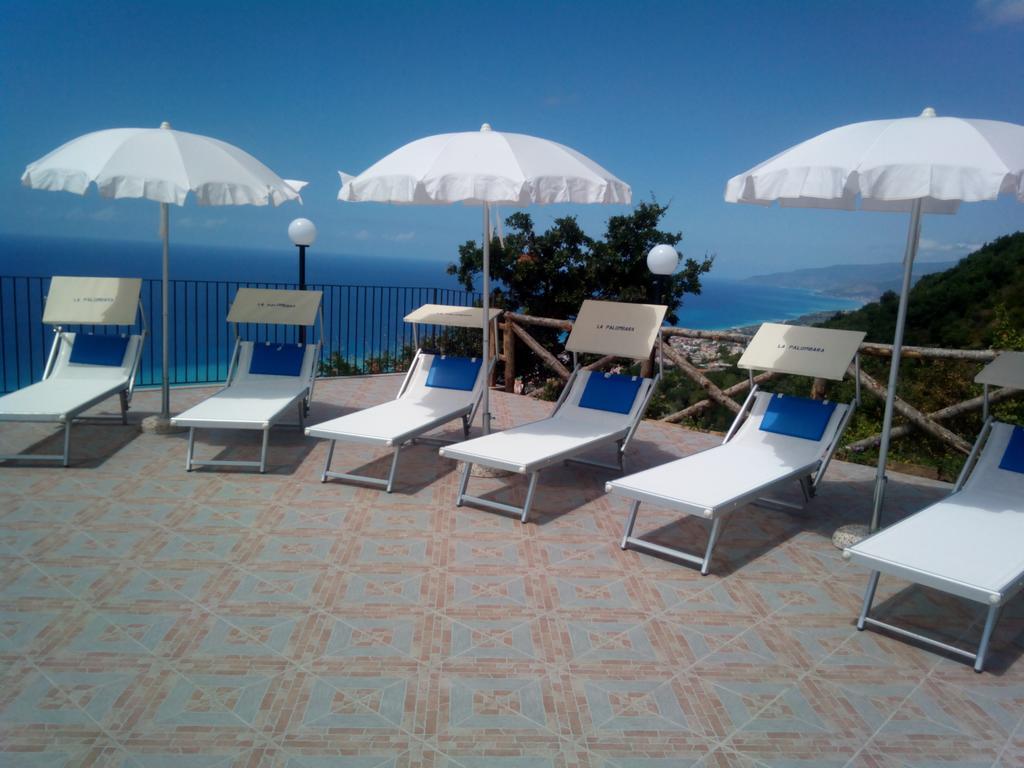 Agriturismo La Palombara Паола Екстериор снимка